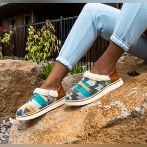 Sanuk Cozy Vibe Aztec Slipper